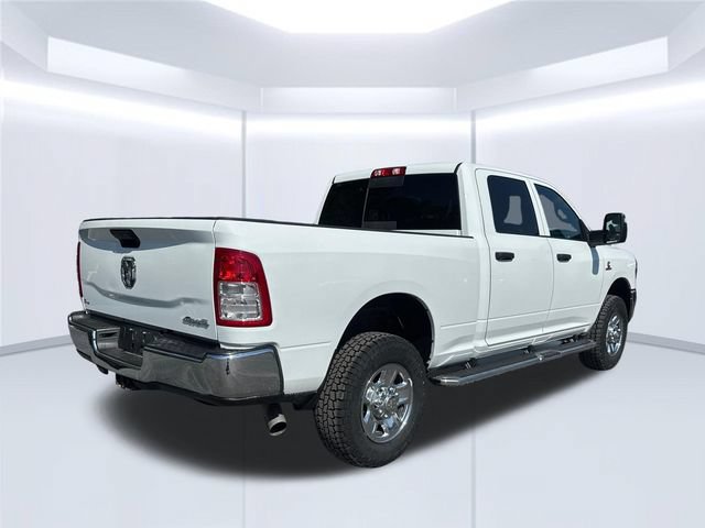 Used 2024 RAM 3500 Tradesman w/ Chrome Appearance Group AWD/4WD image 12
