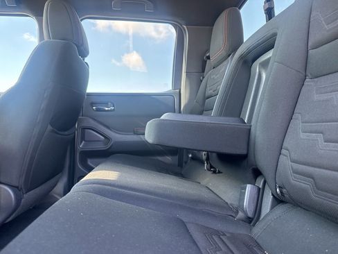 Certified 2024 Nissan Frontier Pro-X w/ Pro Convenience Package image 30