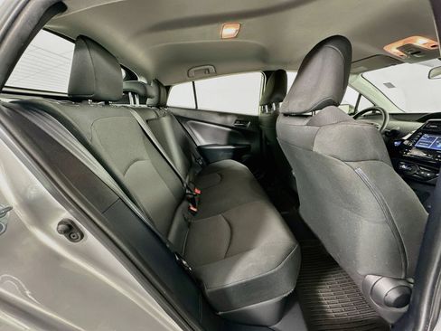 Used 2022 Toyota Prius L Eco FWD image 26