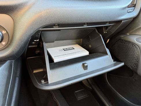 Used 2022 RAM ProMaster City Wagon image 28