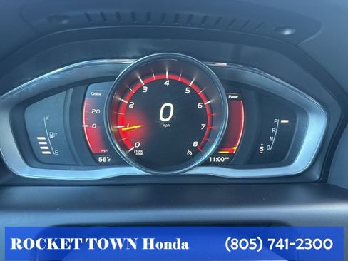 Used 2017 Volvo XC60 T5 Inscription w/ Preferred Option Package image 25