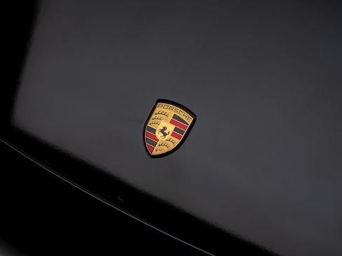 Used 2021 Porsche 911 Targa 4S AWD/4WD image 15
