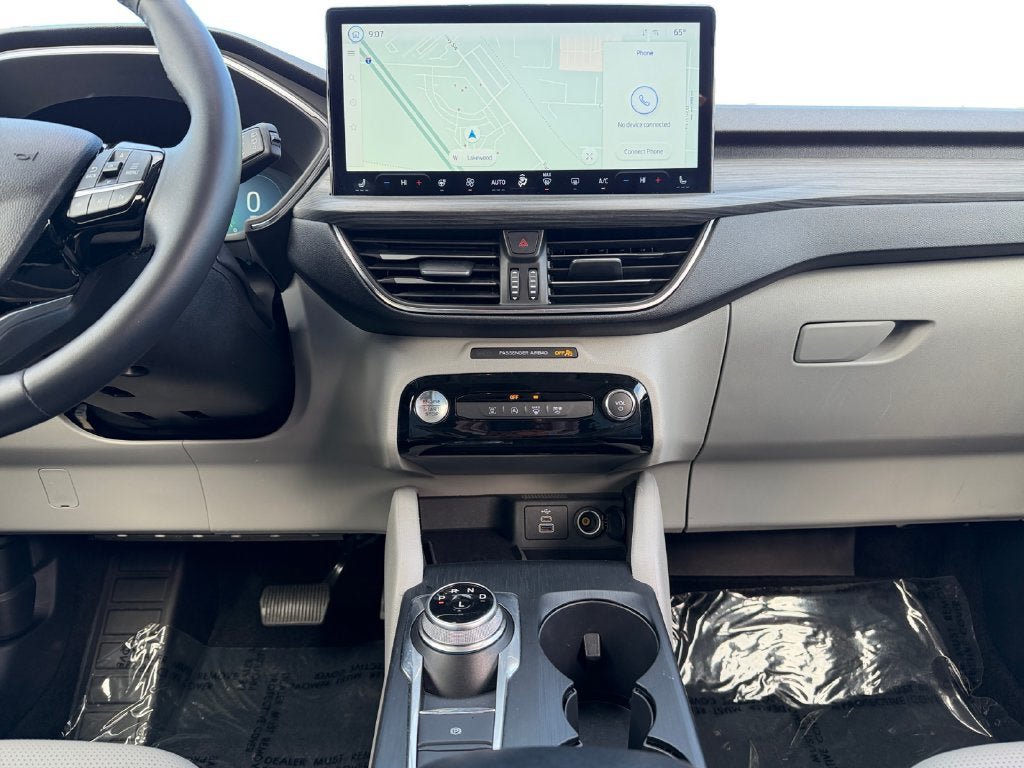Used 2025 Ford Escape Platinum AWD/4WD image 12