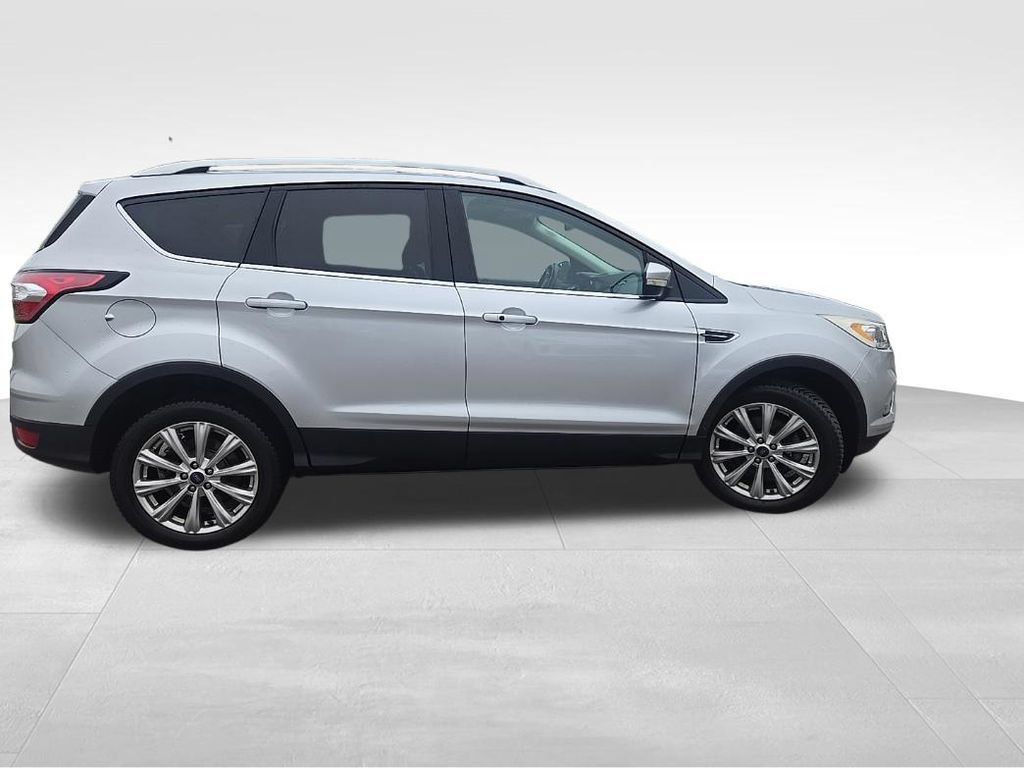 Used 2018 Ford Escape Titanium AWD/4WD image 6