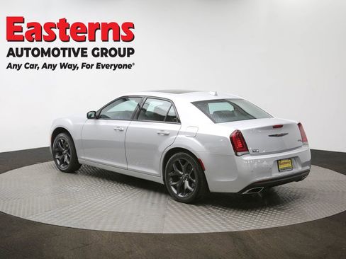 Used 2023 Chrysler 300 S image 66