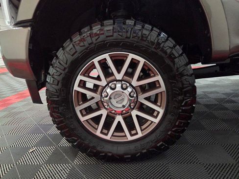 Used 2018 Ford F250 King Ranch w/ King Ranch Ultimate Package image 86