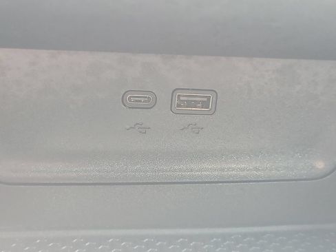 Used 2025 Chevrolet Equinox RS w/ Safety and Technology Package FWD image 23