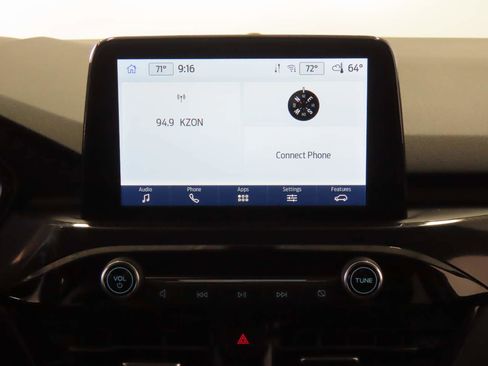 Used 2024 Ford Escape ST-Line w/ Cold Weather Package image 12