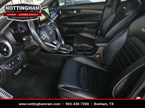 Used 2023 Kia Forte GT-Line w/ GT-Line Premium Package FWD image 24