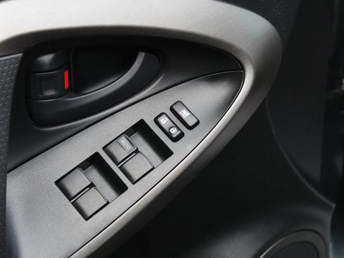 Used 2010 Toyota RAV4 4WD image 22