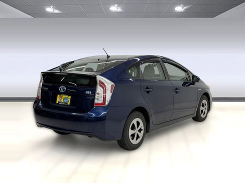 Used 2013 Toyota Prius Two image 7