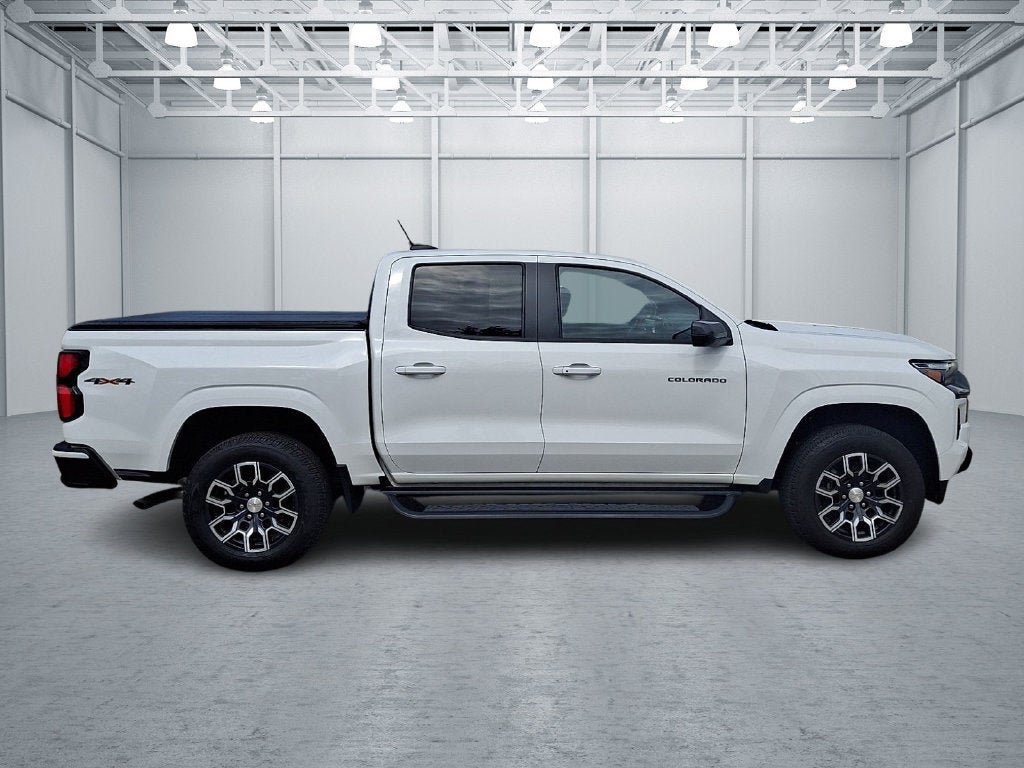 Certified 2023 Chevrolet Colorado LT w/ LT Convenience Package III AWD/4WD image 9