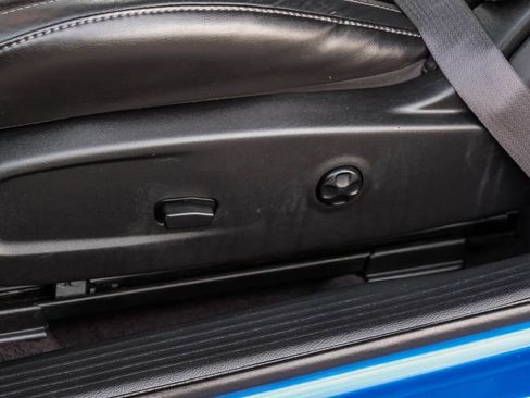 Used 2018 Dodge Challenger R/T Scat Pack w/ Leather Interior Group image 35