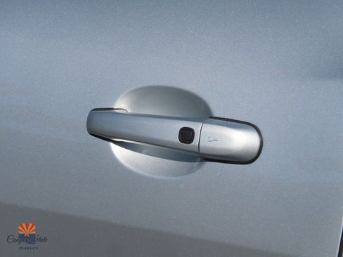 Used 2010 Jaguar XK Coupe image 29