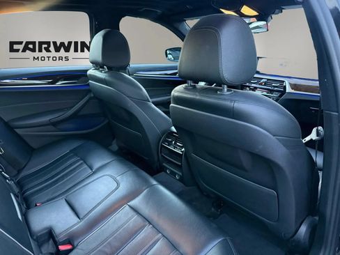 Used 2019 BMW 530i w/ M Sport Package RWD image 34