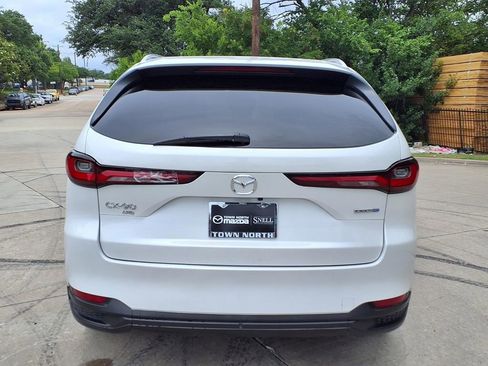 Used 2024 MAZDA CX-90 Plug-In Hybrid w/ Preferred AWD/4WD image 4