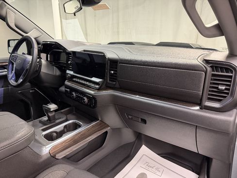 Certified 2025 Chevrolet Silverado 1500 LT Trail Boss w/ Convenience Package II AWD/4WD image 12