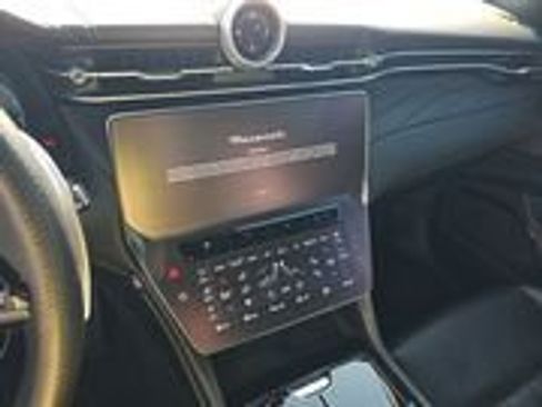 Used 2024 Maserati Grecale GT image 4