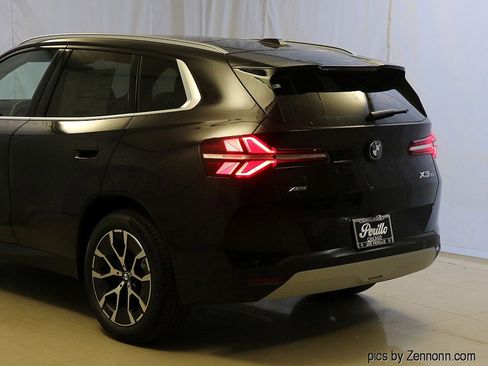 Used 2025 BMW X3 xDrive30i image 8