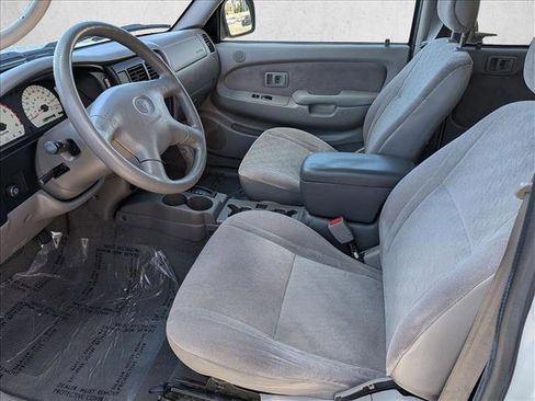 Used 2004 Toyota Tacoma PreRunner image 15