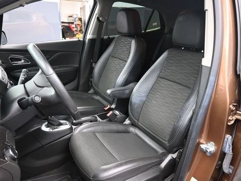Used 2016 Buick Encore FWD image 20