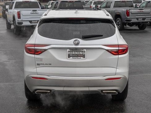 Used 2021 Buick Enclave Premium w/ Sun and Sites Package image 26