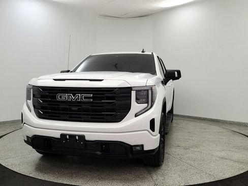 Used 2026 GMC Sierra 1500 Elevation w/ Elevation Premium Package AWD/4WD image 8