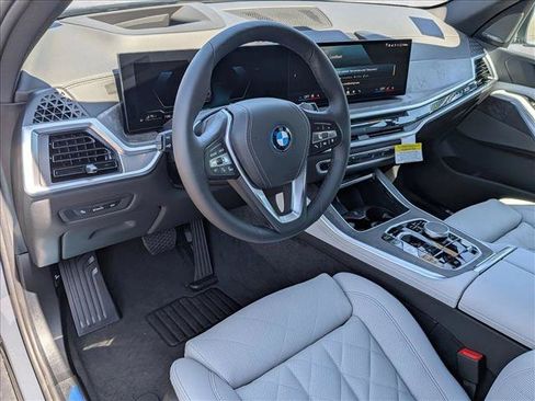 New 2026 BMW X5 xDrive50e AWD/4WD image 3