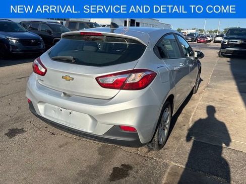 Used 2019 Chevrolet Cruze LS w/ LS Convenience Package FWD image 7