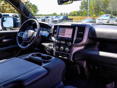 New 2026 RAM 1500 Tradesman AWD/4WD image 12