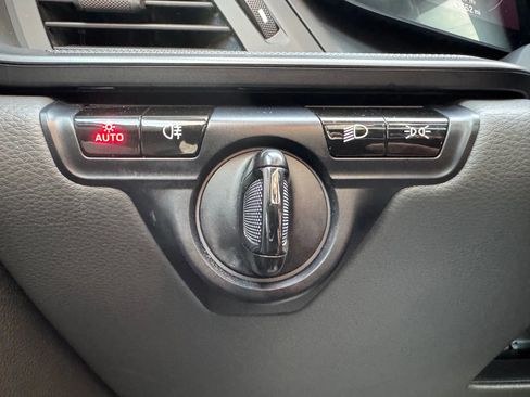 Used 2021 Porsche 911 Carrera image 26