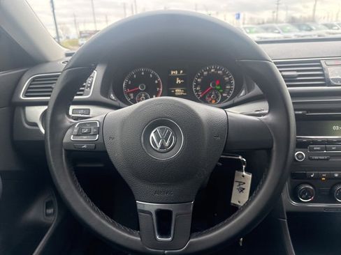 Used 2015 Volkswagen Passat 1.8T Wolfsburg Edition image 12