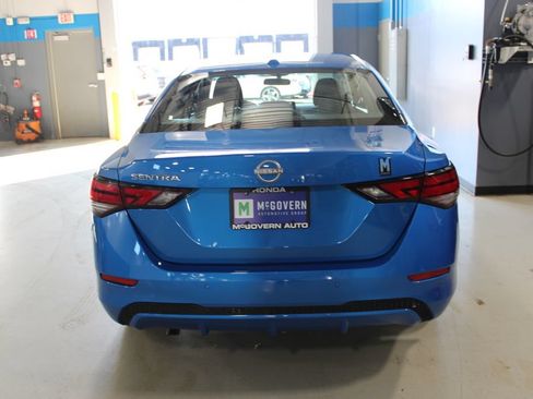 Used 2025 Nissan Sentra SV FWD image 21