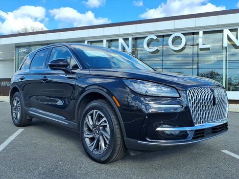 Certified 2023 Lincoln Corsair AWD w/ Equipment Group 101A image 28
