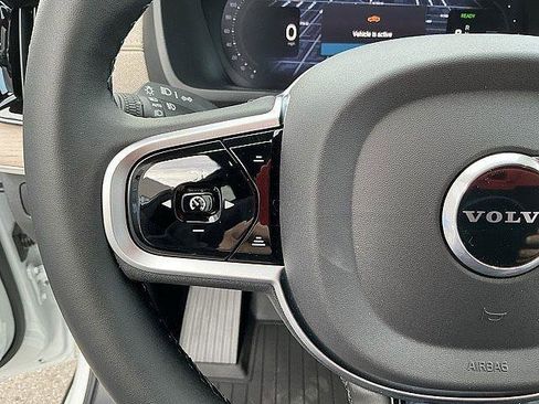 New 2026 Volvo XC90 T8 Ultra w/ Protection Package AWD/4WD image 23