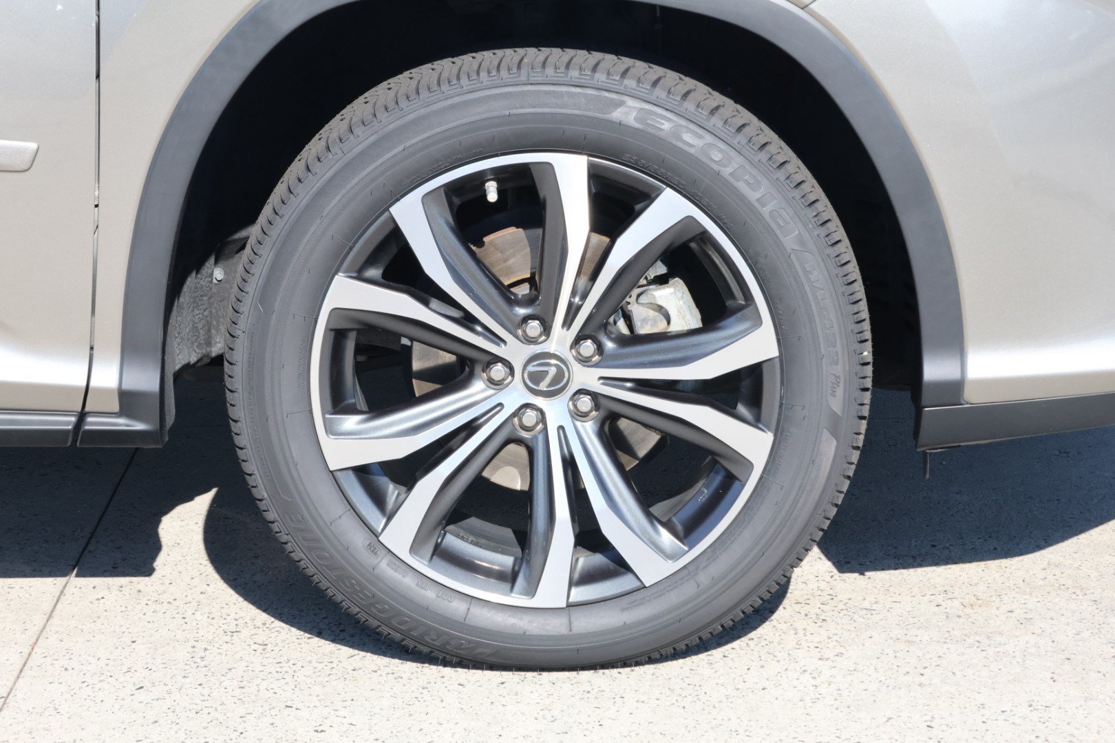 Used 2019 Lexus RX 350 FWD w/ Navigation Package image 11