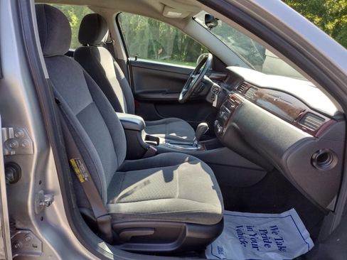 Used 2006 Chevrolet Impala LT image 14