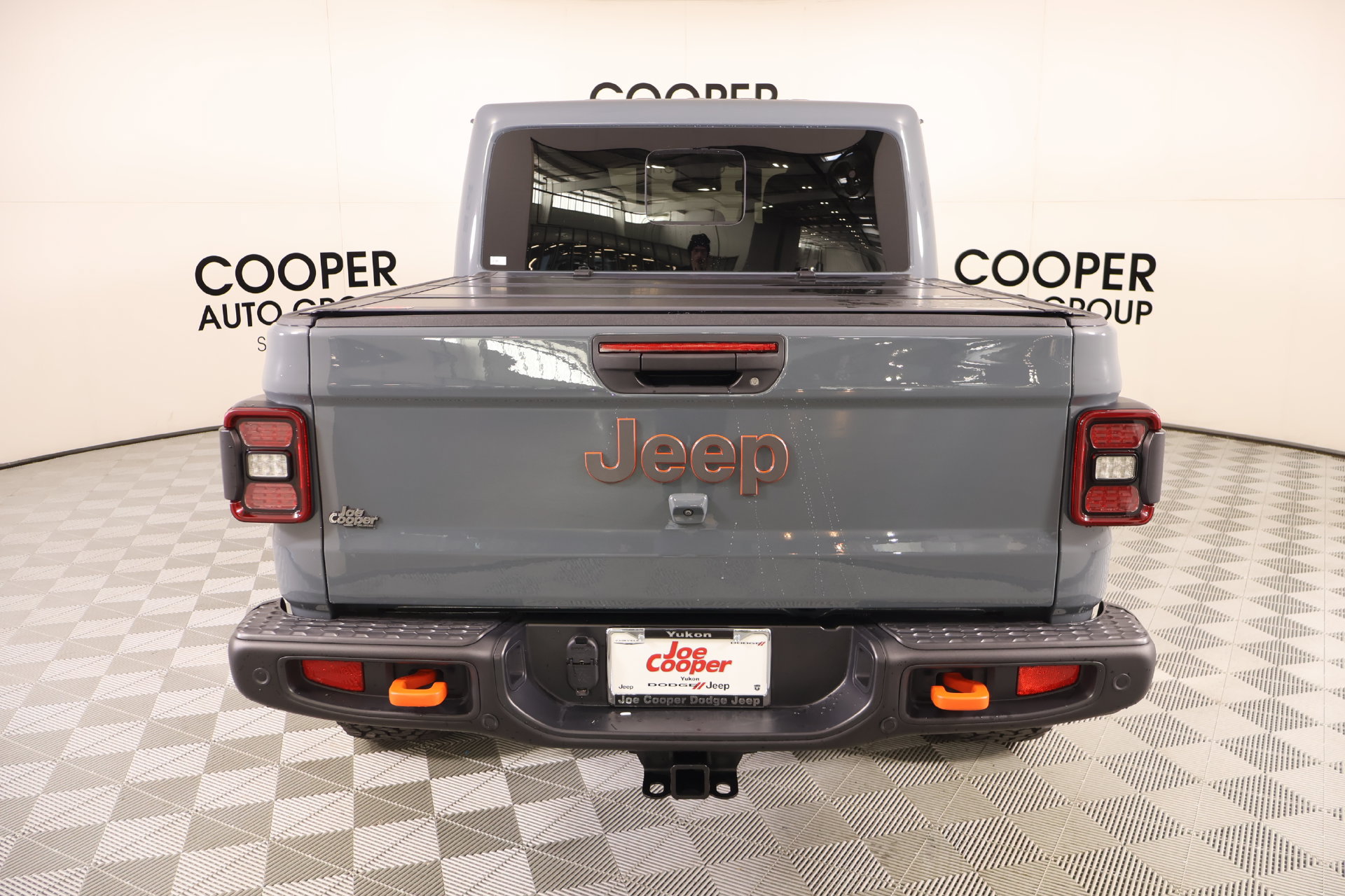 Used 2025 Jeep Gladiator Mojave w/ Steel Bumper Group AWD/4WD image 20