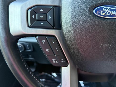 Used 2019 Ford F350 Platinum w/ Platinum Ultimate Package AWD/4WD image 17