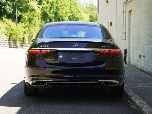 Used 2023 Mercedes-Benz S 500 4MATIC image 6