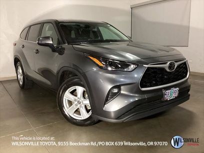 Certified 2023 Toyota Highlander LE