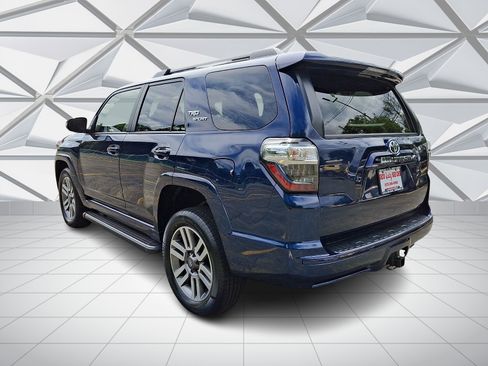 Used 2022 Toyota 4Runner TRD Sport w/ Technology Package AWD/4WD image 7