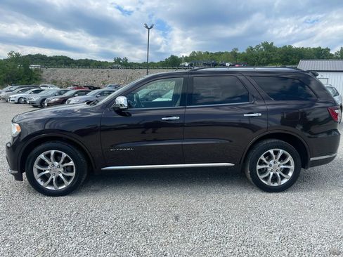 Used 2017 Dodge Durango Citadel w/ Technology Group AWD/4WD image 2
