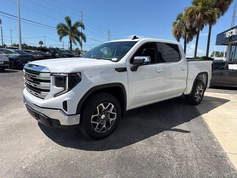 New 2026 GMC Sierra 1500 SLE RWD image 4