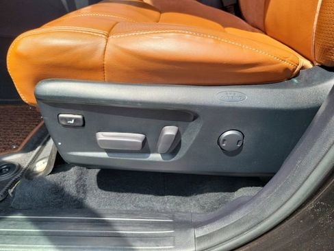 Used 2021 Toyota Tundra 1794 Edition AWD/4WD image 18