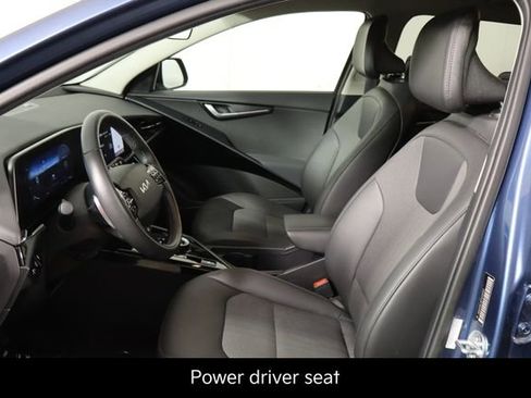 Certified 2023 Kia Niro Wind w/ Wind Preserve Package FWD image 14