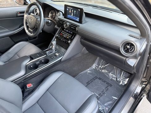 Used 2023 Lexus IS 300 w/ Premium Package image 33