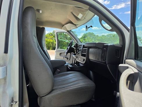 Used 2012 Chevrolet Express 2500 w/ Cold Climate Package RWD image 32