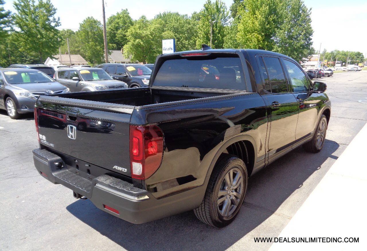Used 2017 Honda Ridgeline Sport image 3