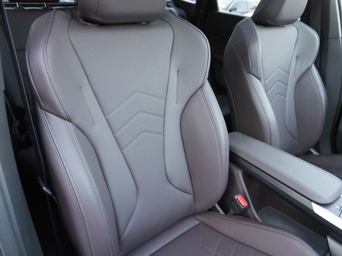 Certified 2025 BMW X1 xDrive28i image 14